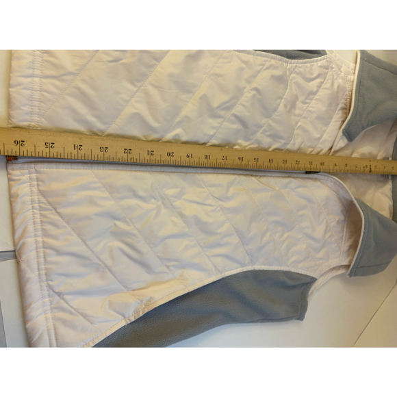 Columbia zipper quilted vest white gray medium M . 100 polyester. - Picture 3 of 5